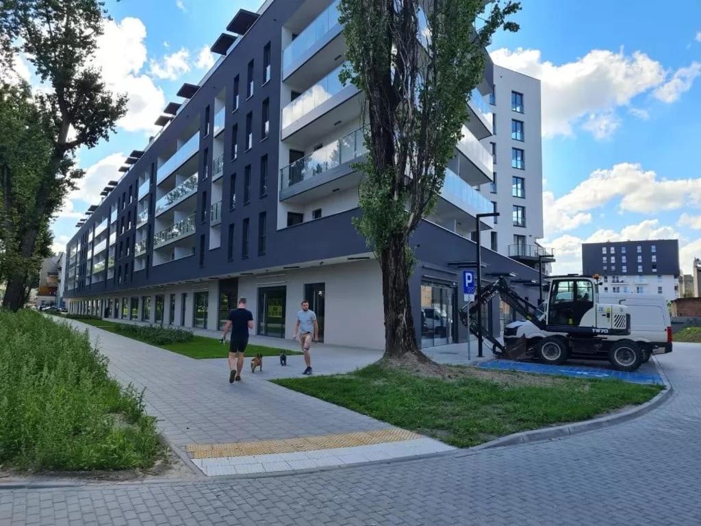 Manufaktura Residence - Apartamenty Prestiz Z Garazem Podziemnym I Dwoma Lazienkami وودج المظهر الخارجي الصورة
